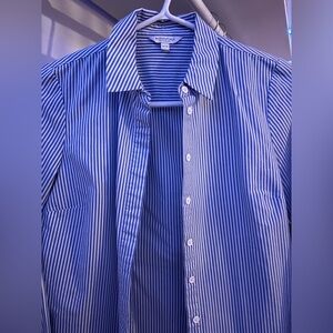 Reitmans Blue and White Striped Casual Shirt